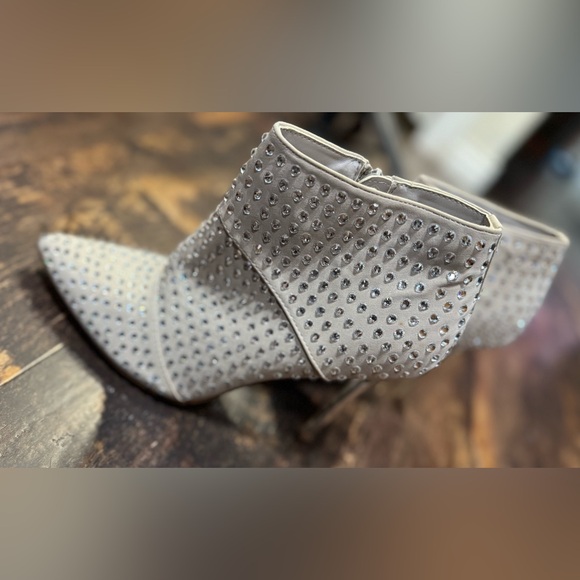 Women’s Steve Madden Primerra Heeled Booties Size 8 - Picture 1 of 9